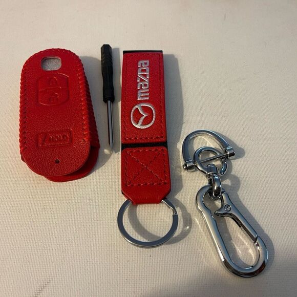 Mazda Key Fob Keychain in Red Leather & Fob Case Cover in Red Leather NWT - Picture 2 of 7